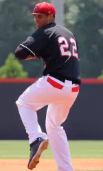 Eric Henderson has signed with the Blazers for 2016, head coach Brian Shoop announced Wednesday.