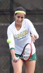 Kianoush earned a pair of wins on court one.