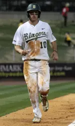Outfielder Brewer Hicklen
