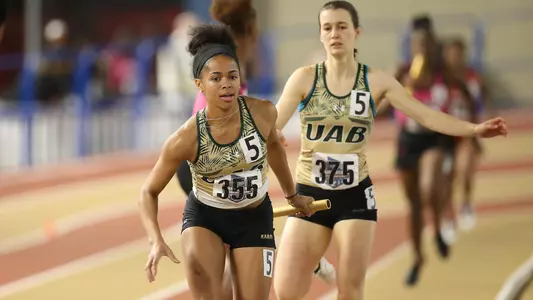 Brittany Floyd handoff