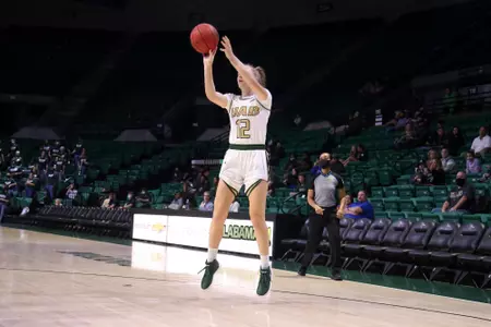 BIRMINGHAM, AL - NOVEMBER 10: the game between the Shorter Hawks and the UAB Blazers on November 10, 2021 at Bartow Arena in Birmingham, Alabama. (Photo by Michael Wade/Icon Sportswire)