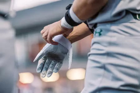 BB Putting on Gloves