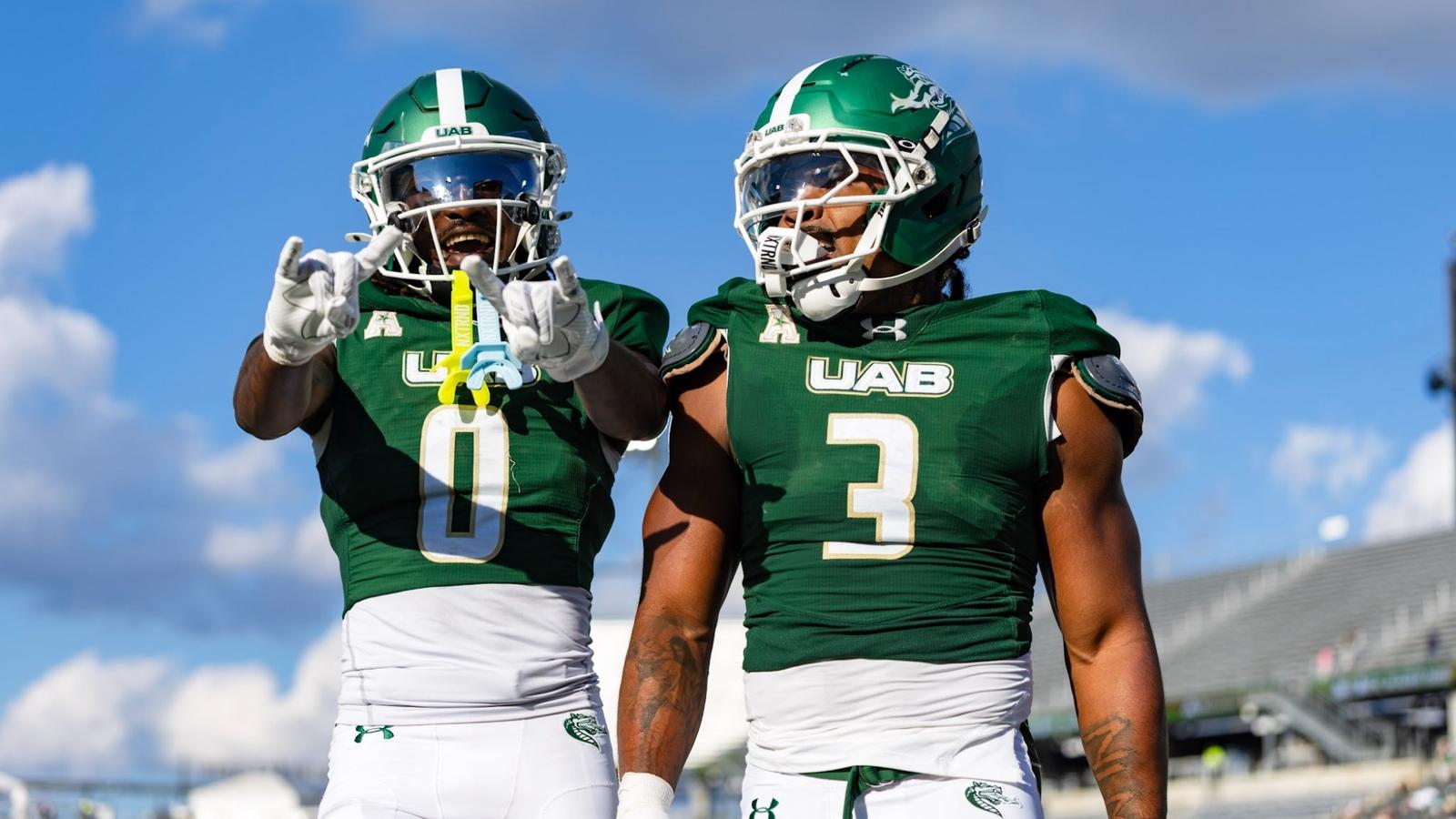 UAB Falls to South Florida on Senior Day, 48-18 - UAB Athletics
