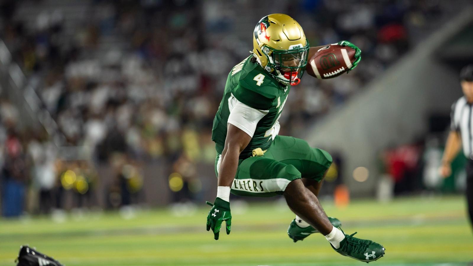 Myles Cook UAB Outlasts Alabama State in Offensive Showdown - UAB Athletics