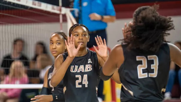 Reese Snead High Five