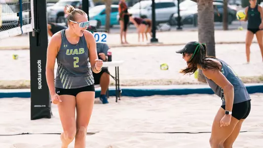 Olivia Stant & Jasmine Haas