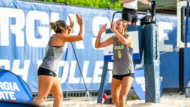 Amelia Sullivan & Lauren Cairo