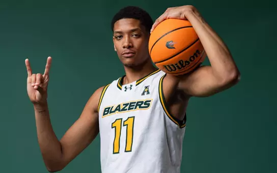 Josh Hayes MBB