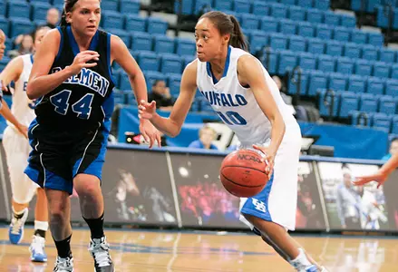 Bulls Open Season With 86-48 Exhibition Win Image