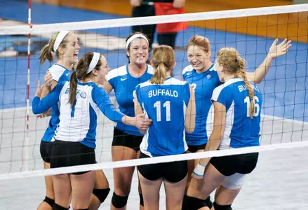 Bulls Win Five-Set Thriller At Bowling Green Image