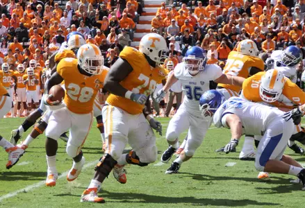 Bray and Volunteers Too Much For Bulls, 41-10 Image