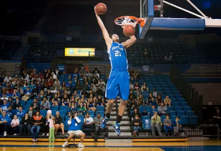 Bulls Madness Kicks Off the Start of Basketball Season Image