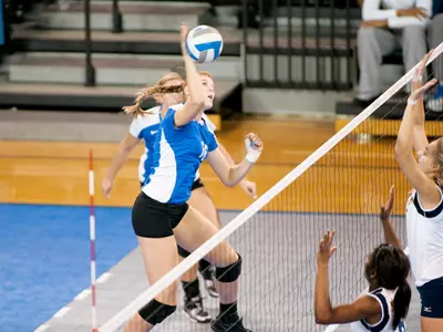 Bulls Fall Short Against Ohio, 3-1 Image