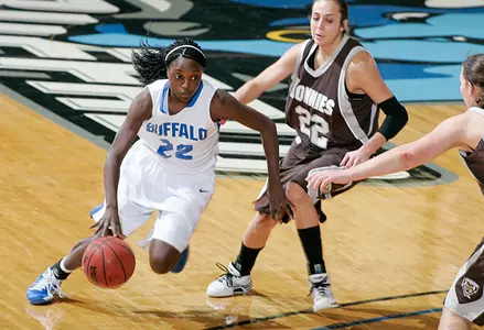 Bulls Win Exhibition Opener Against Buffalo St., 80-67 Image