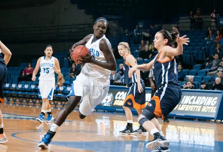 Bulls Top Highlanders, 66-53 Image