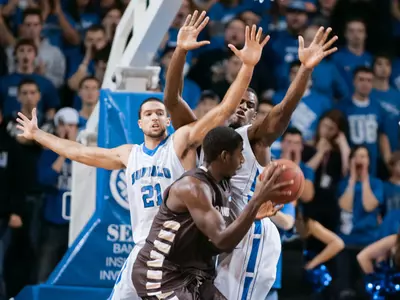 Bulls Fall to St. Bonaventure, 66-60 Image