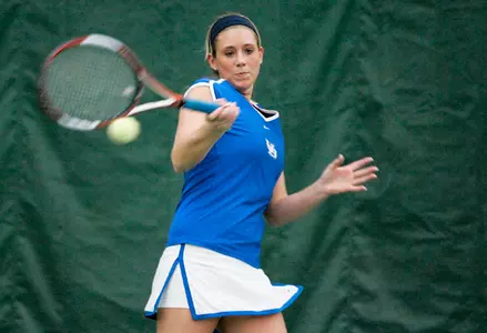 Bulls Fall At Rutgers, 7-0 Image