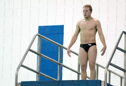 Men's Swimmers Nipped at Penn State, 129-110 Image
