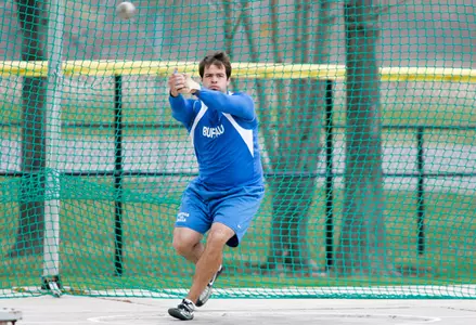 Gac, Golabek Compete at Notre Dame Meet Image