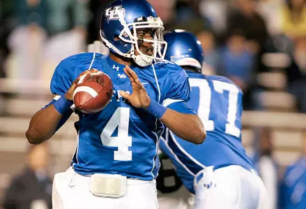 Offense Shows Significant Progress in Scrimmage Image