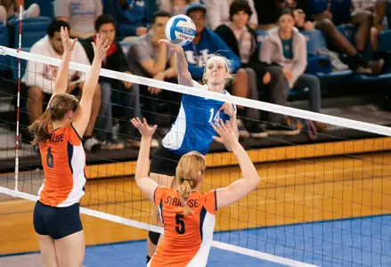 Bulls Fall At Canisius, 3-1 Image