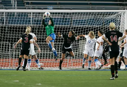 Second-Half Miscues Lead to Loss at Central Michigan Image
