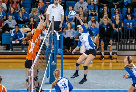 Bulls Fall Short At Kent State Image