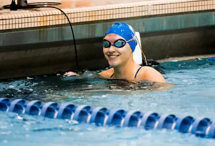 Kuras Claims MAC Women's Swimmer of the Week Award Image