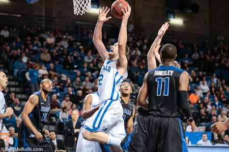 Regan's Career Night Helps Lift Buffalo Past Niagara Image