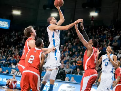 Watt's 28 Helps Lift Bulls Past Miami, 84-74 Image