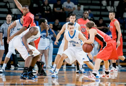 Bulls Aim for Program Record at Central Michigan Image