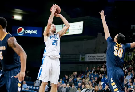 Mitchell Watt Invited to Portsmouth Invitational Image