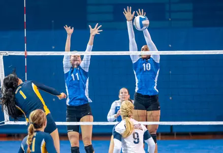 Bulls Fall In Four Sets To Notre Dame Image