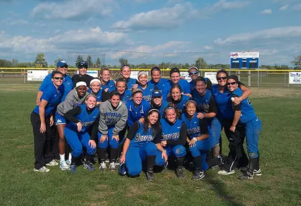 Softball Opens Fall With Nan Harvey Classic Title Image