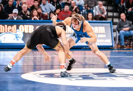 Lewandowski Earns Win #100, Bulls Lose to Edinboro Image