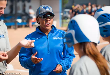 Softball To Hold Weekly Clinics Beginning Tonight Image