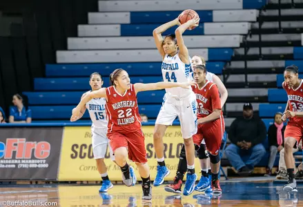 Bulls Drop Afternoon Contest at Duquesne Image