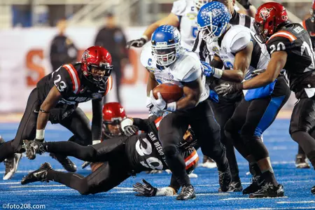 Bulls Fall to San Diego State in the Famous Idaho Potato Bowl Image