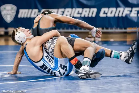 Buffalo Wrestling Downed At Kent State, 38-3 Image