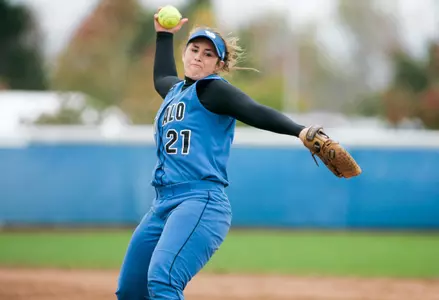 Bulls Drop A Pair In San Diego Image