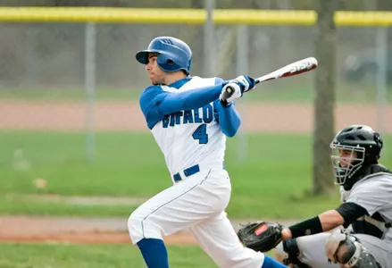 Long Ball Gives Bulls Series-Opening Win Image