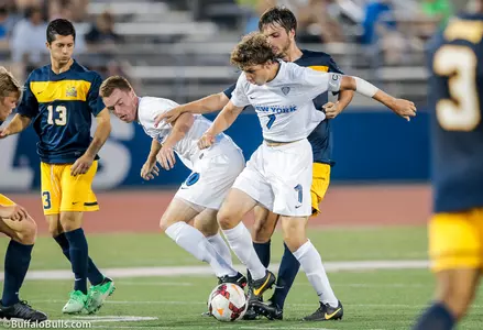 Bulls Win Late Thriller at Cleveland State Image