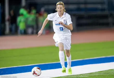 Men's Soccer Blanks Houghton, 2-0 Image