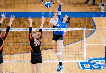 Bulls Sweep Zips In Final MAC Home Contest Image