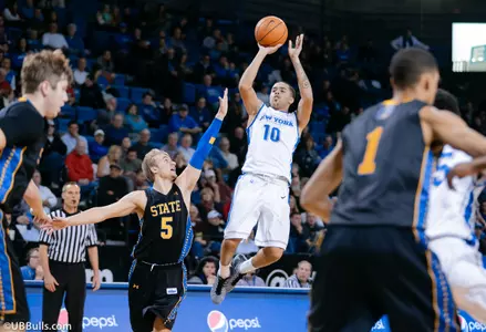 Bulls Take Halftime Lead Before Falling To #1 Kentucky Image