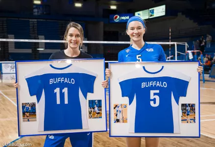 Bulls Fall To Conference-Leading Ohio Image