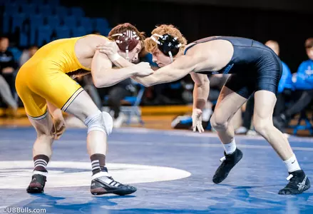 Quick Start Not Enough For UB Wrestling; Bulls Drop Dual To Central Michigan, 21-10 Image