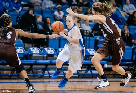 Bulls Shooting For Fourth Straight Win, Face Manhattan Friday Image