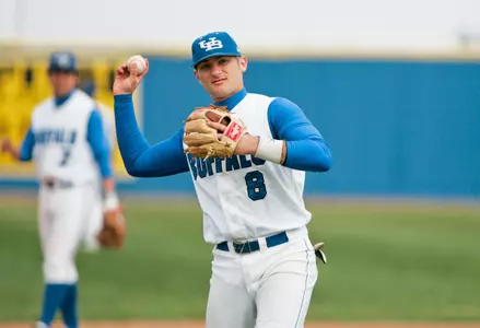 Burke's Complete Game Aids UB Weekend Sweep Image