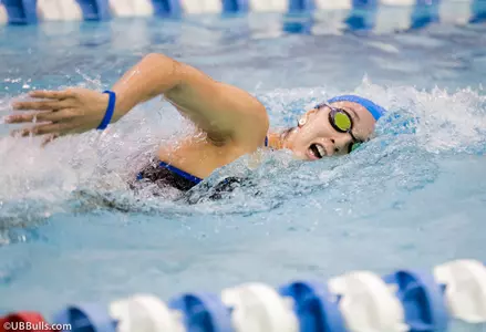 Women's Swimming and Diving Pulls Off Thrilling Win Over Bowling Green Image